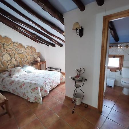 MontalbánCasa Roya别墅 外观 照片